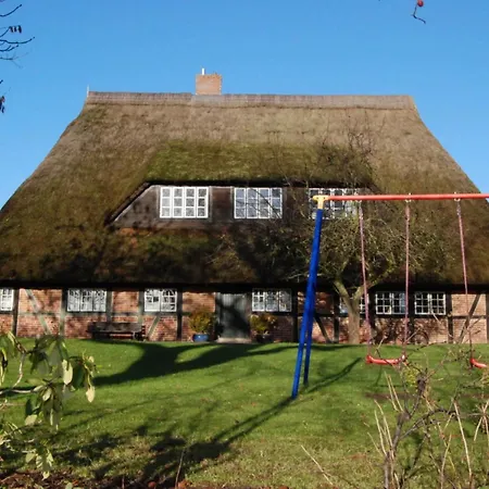 Ole Schuen Dannau Semesterbostad *